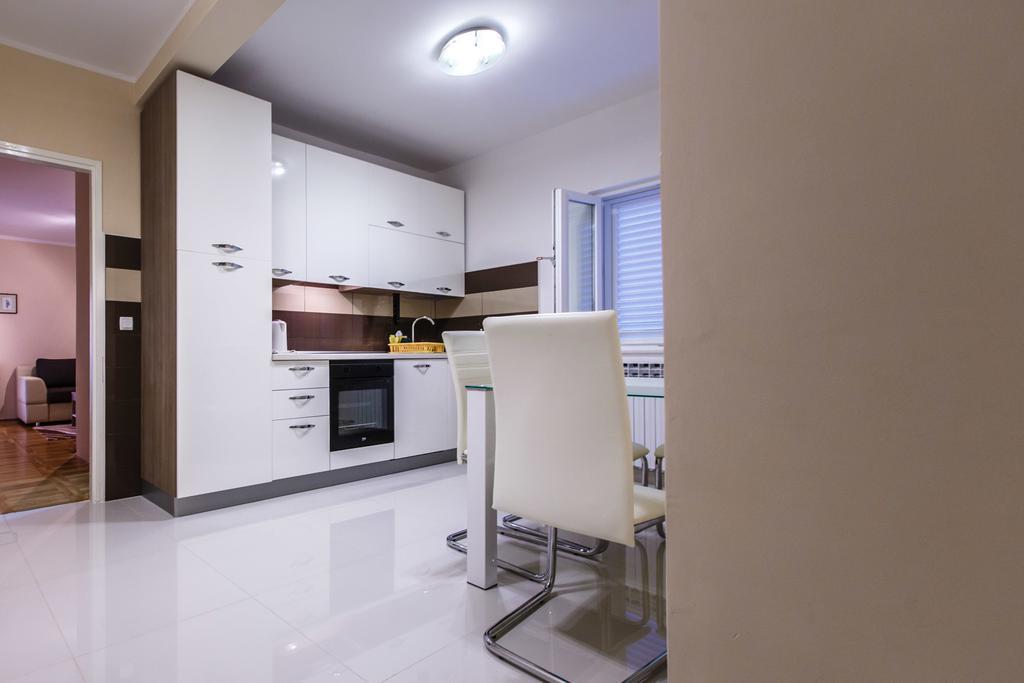 Apartments Slavko Supetarska Draga Εξωτερικό φωτογραφία