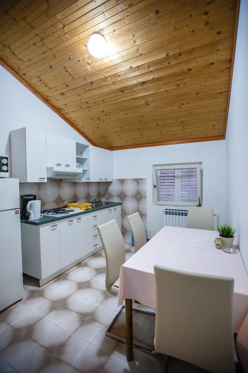 Apartments Slavko Supetarska Draga Εξωτερικό φωτογραφία